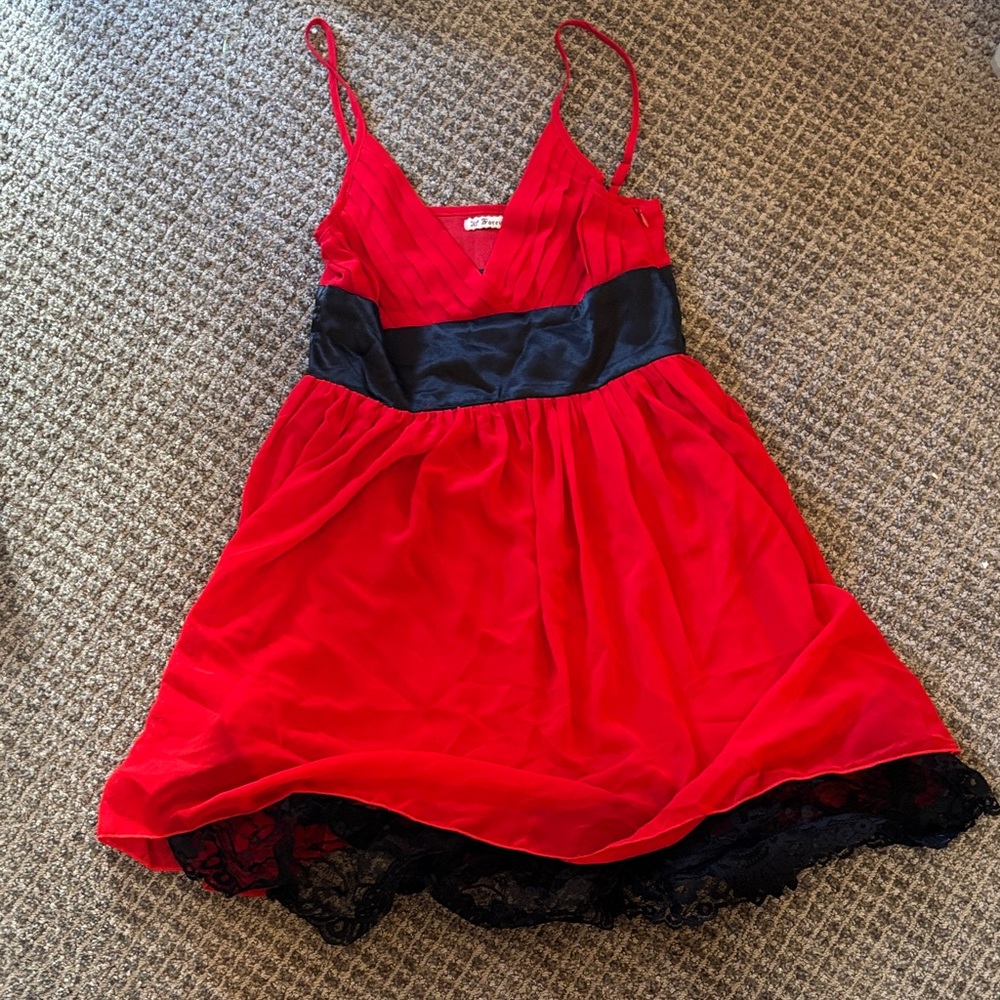 Stylish Red and Black Dress